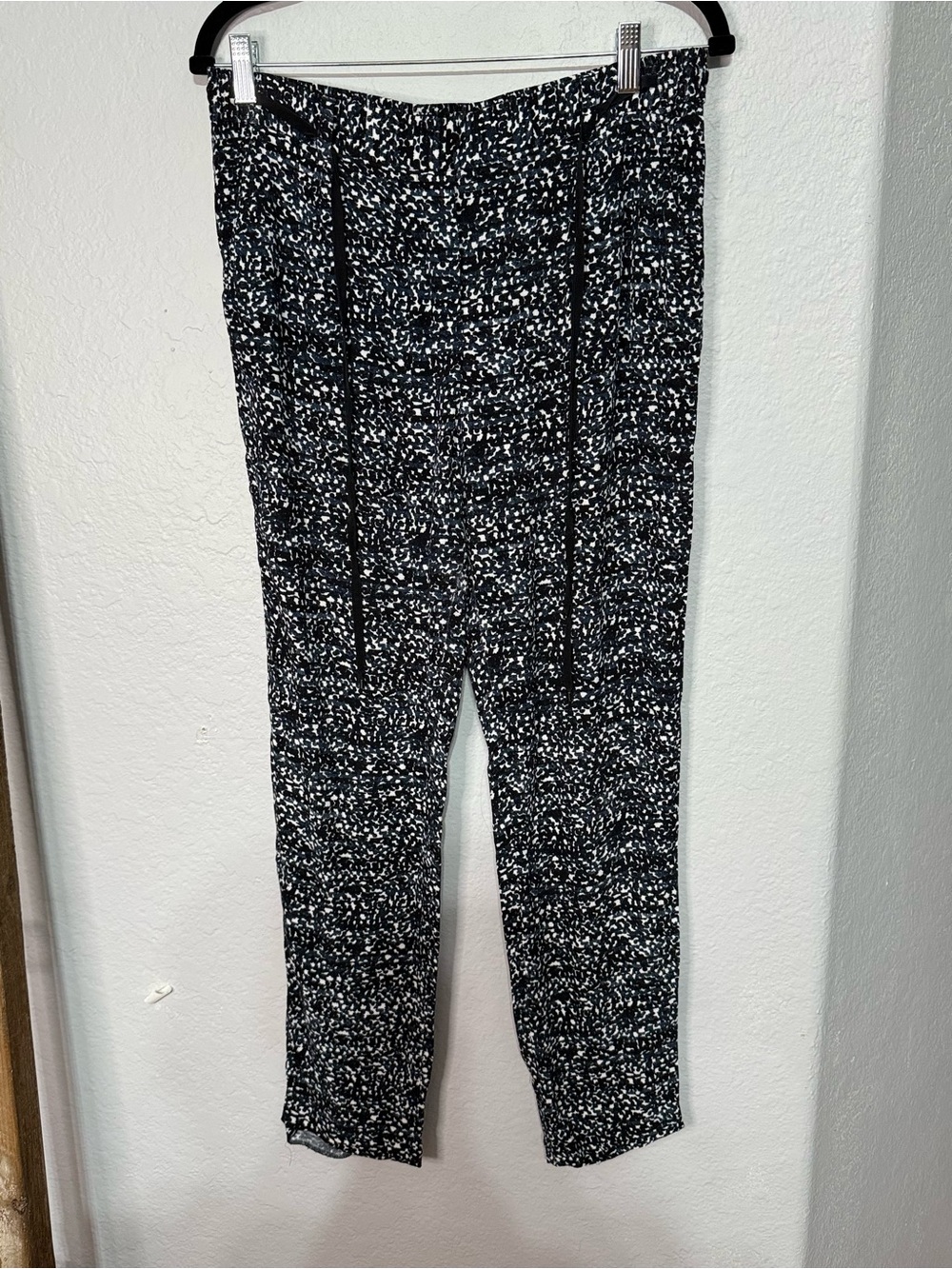 Rebecca Taylor Black and White Speckled Pull-On Capris